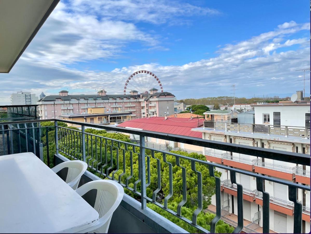 Appartamento Olimpo Carraro Immobiliare Jesolo - Family Apartments エクステリア 写真